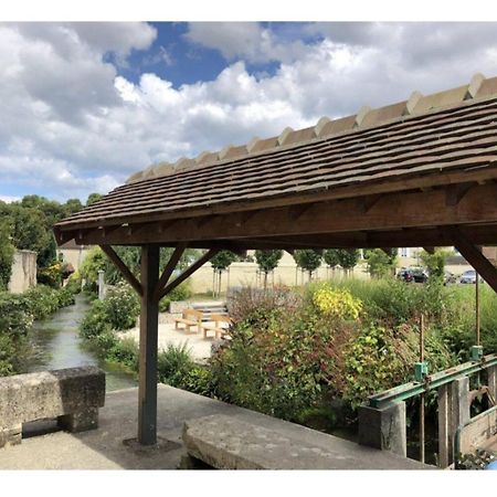 Logement Cosy Parking Prive Situe Au Coeur Du Village Reviers Экстерьер фото